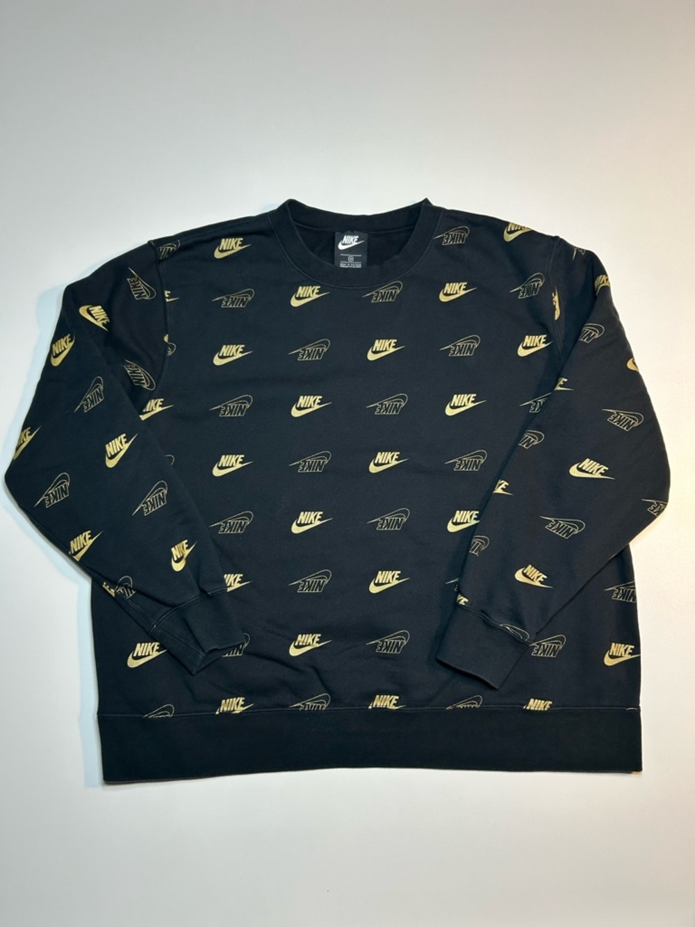 Nike Sportswear Women’s Shine All-Over Print (AOP) Metallic Gold Crew Sweatshirt